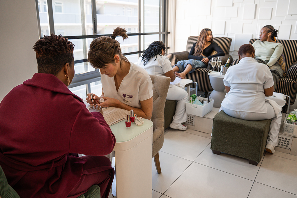 Dante Wellness Group Bookings