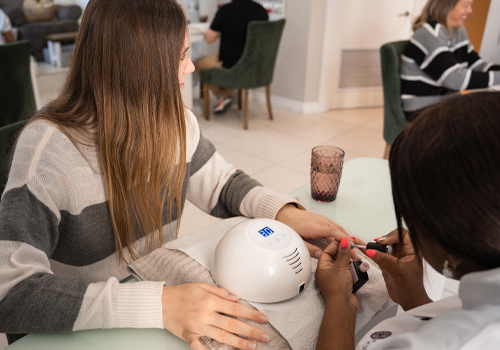 Gelish Feature